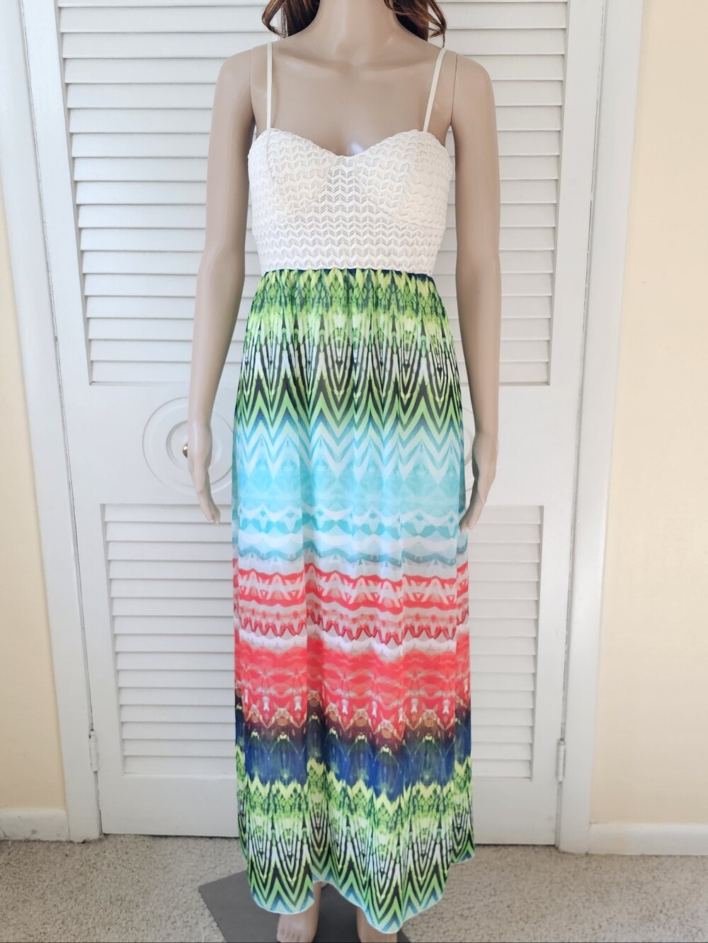 Body Central Crochet Tropical Maxi Dress